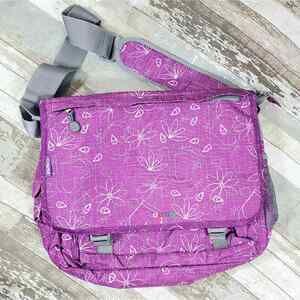 JWORLD NY Messenger Laptop Bag Briefcase Wide Adjustable Strap Purple Geo Hearts